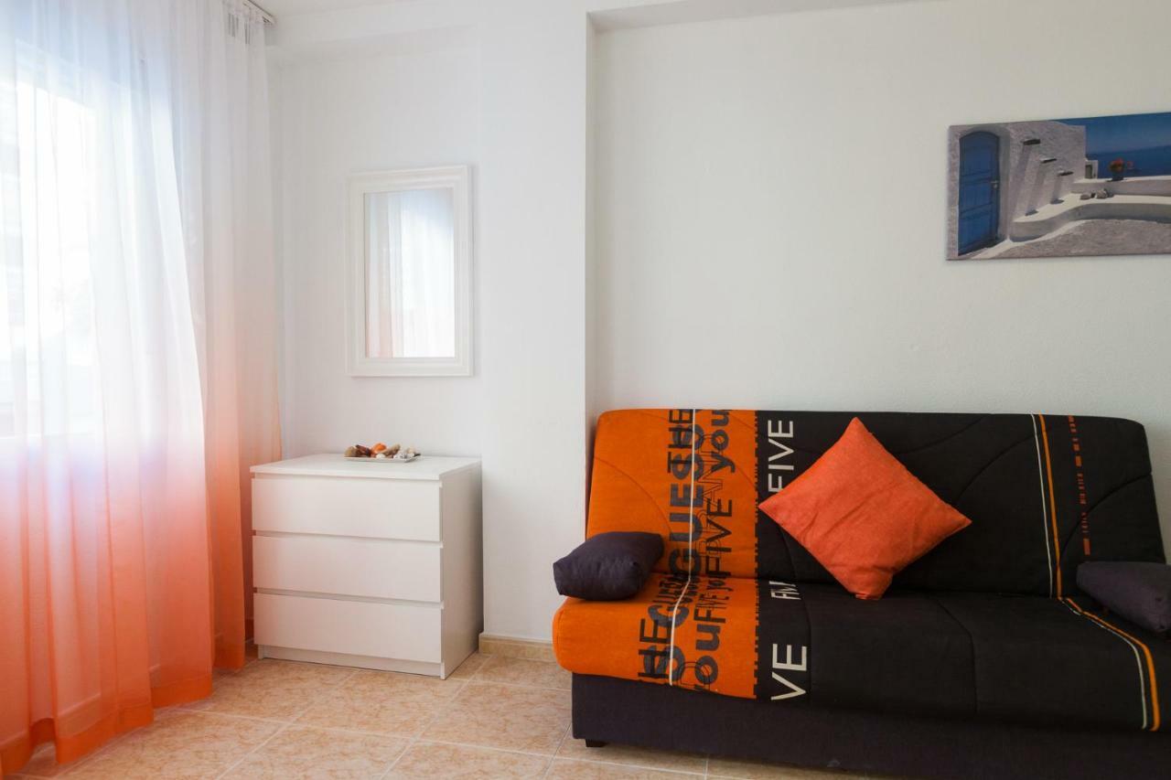 Apartment On San Julian ตอร์เรเวียคา ภายนอก รูปภาพ