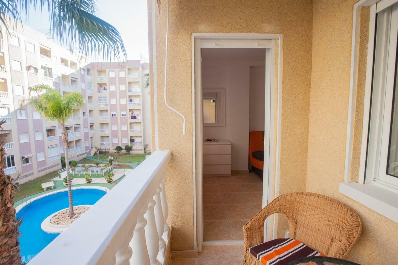 Apartment On San Julian ตอร์เรเวียคา ภายนอก รูปภาพ